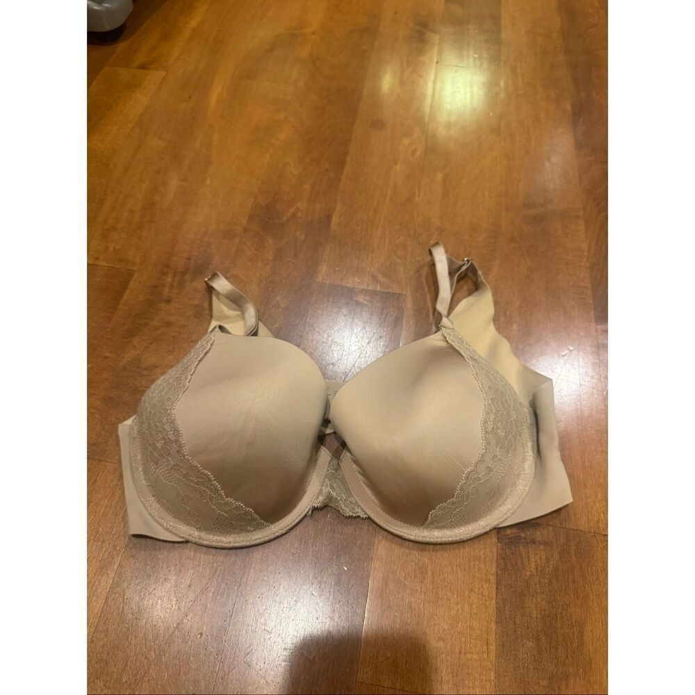 SOMA Vanishing 360 Perfect Coverage Lace Trim Bra 34C Beige  Seam Flaw